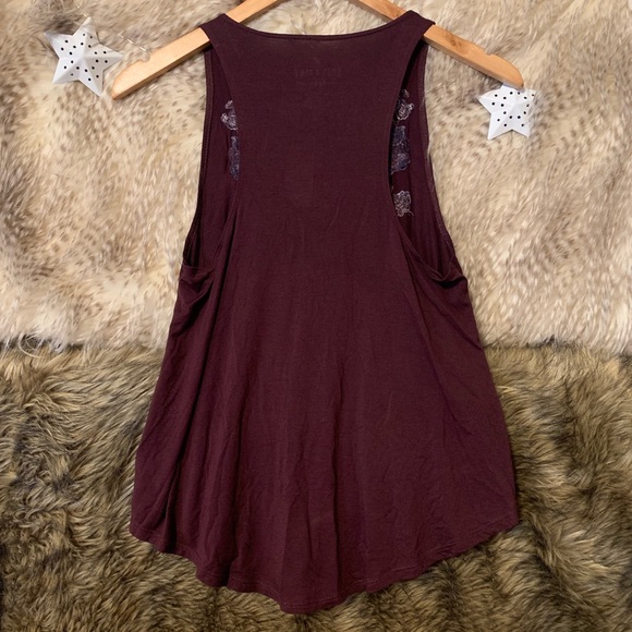 American Eagle Floral Embroidered Tank Top - Picture 5 of 6